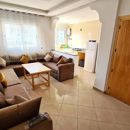 Enjoy Your Vacation Here, 1 Min To The Beach, Only For Families !! Martil Exterior photo