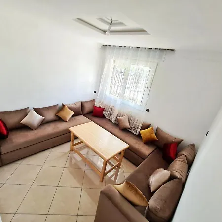 Enjoy Your Vacation Here, 1 Min To The Beach, Only For Families !! Martil Exterior photo