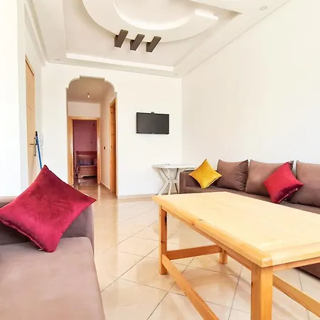 Enjoy Your Vacation Here, 1 Min To The Beach, Only For Families !! Martil Room photo