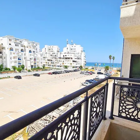 Enjoy Your Vacation Here, 1 Min To The Beach, Only For Families !! Martil Exterior photo