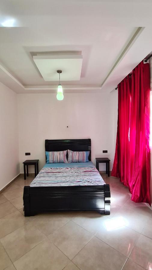 Enjoy Your Vacation Here, 1 Min To The Beach, Only For Families !!