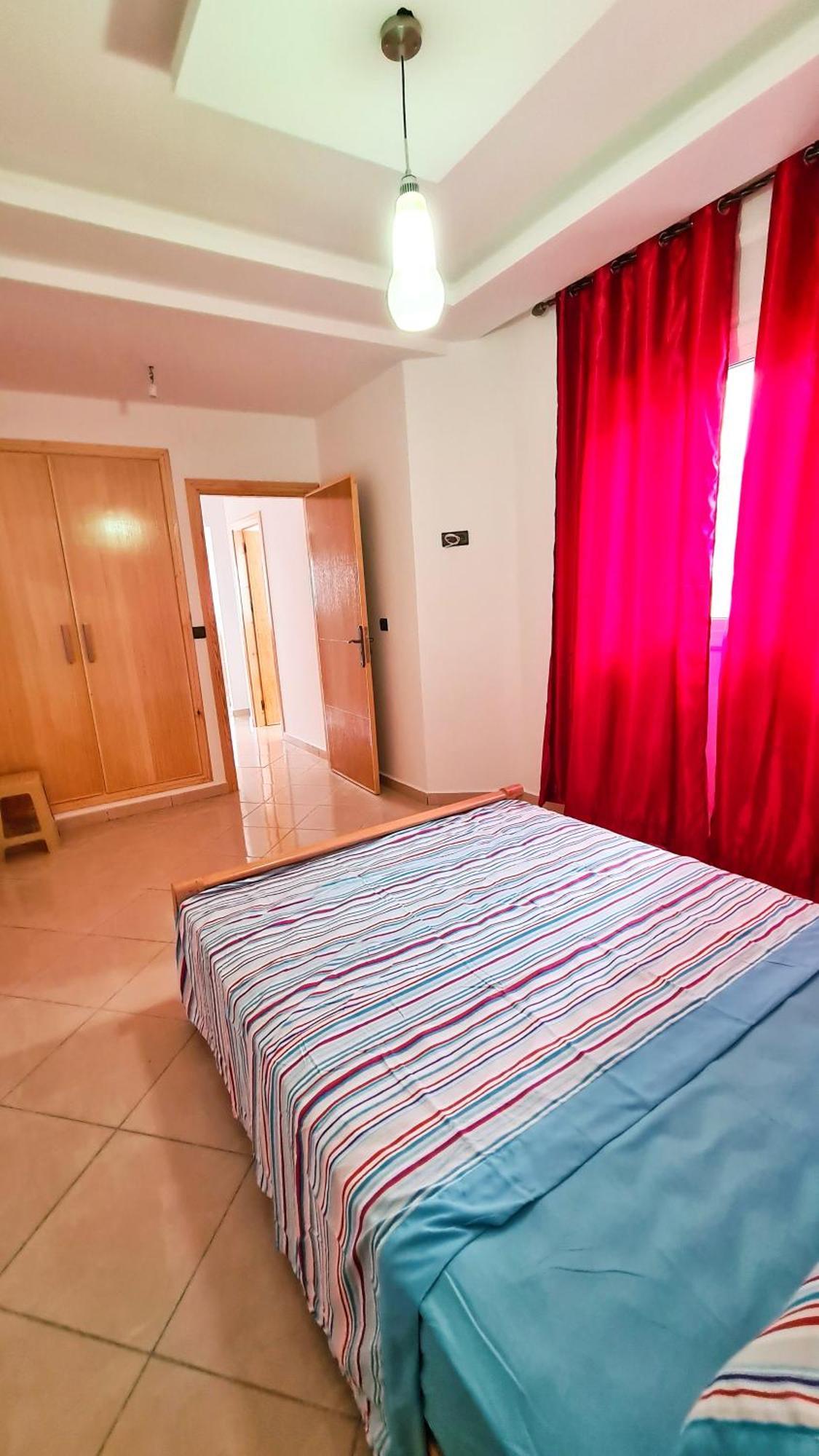 Enjoy Your Vacation Here, 1 Min To The Beach, Only For Families !! *